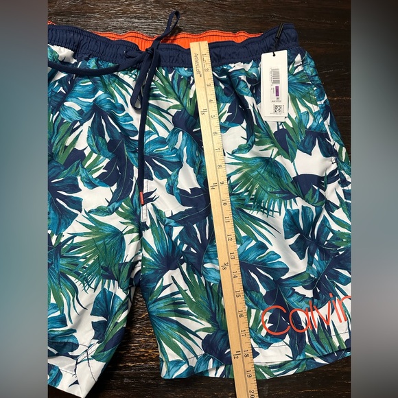 Calvin Klein Mens Regular Fit Swim Trunks Shorts XXL 2XL Hawaiian Island Leaf - Picture 12 of 15